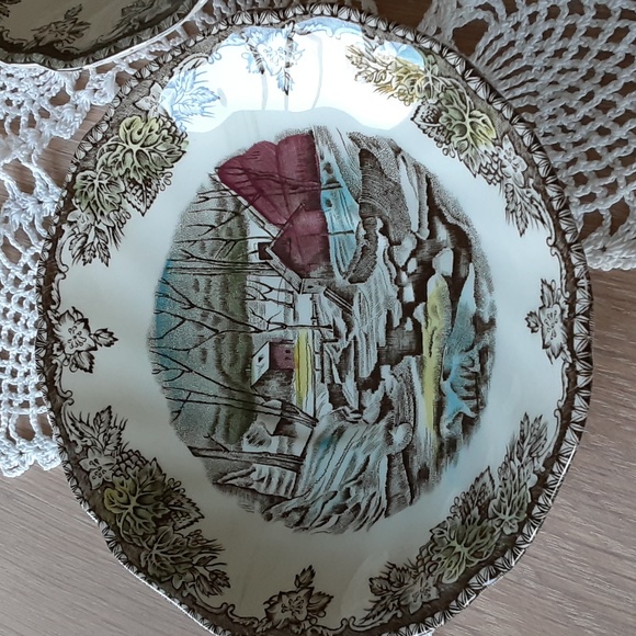 Johnson Brothers England The Friendly Village Saucers 5.5" The Ice House (2) - Picture 3 of 8